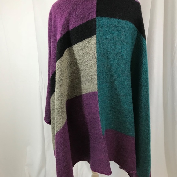 Women's DJT Fashion Wrap Shaw - Picture 3 of 6